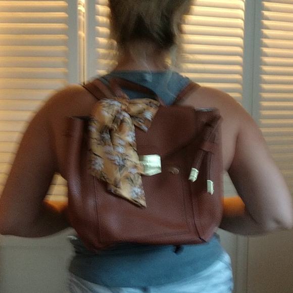 Steve Madden Backpack - Picture 2 of 2
